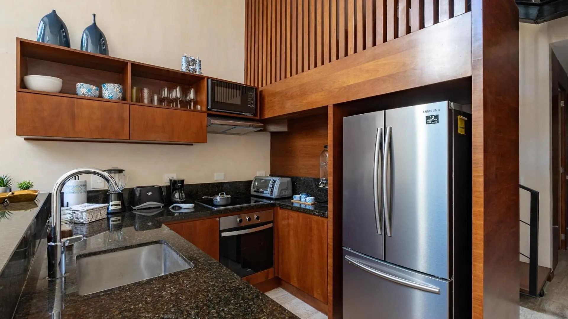 Sapphire - 2 Floors Condo With Private Roof And Pool & Beach Club Access Tulum 0*,  Meksika