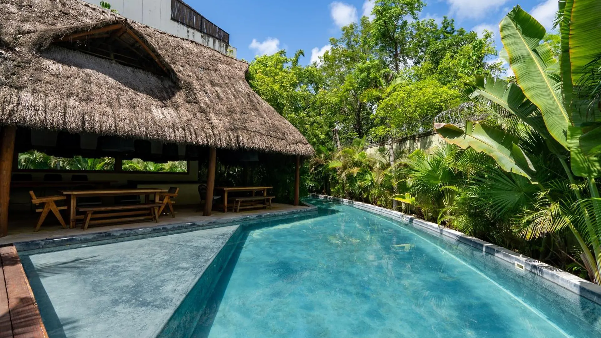 Sapphire - 2 Floors Condo With Private Roof And Pool & Beach Club Access Tulum Daire